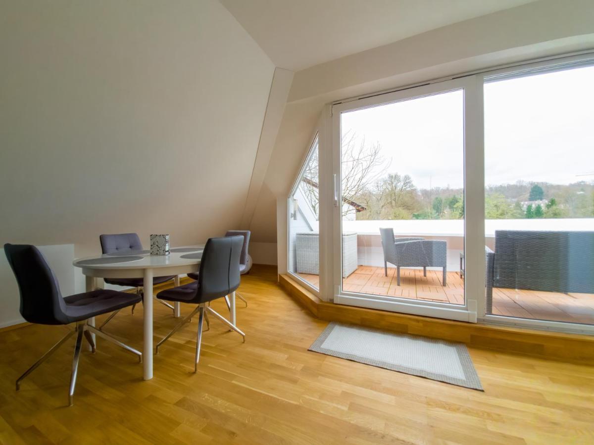 Wohnung mit einer Sauna direkt am Park Wiesbaden Exterior foto